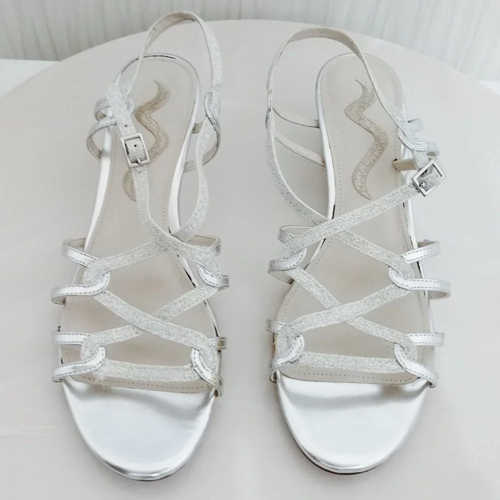 Nina Silver Sandals Size 7.5 - Picture 3 of 6